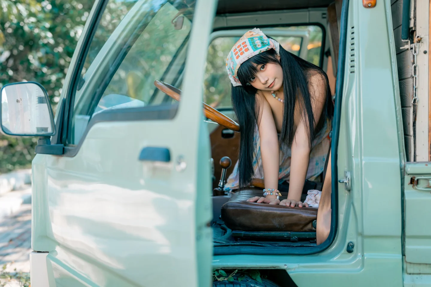 小羊不吃草花音葉子_夏天的记忆_39P,1V_2_41GB tg@simisebaisi 【丝足阁】030.webp